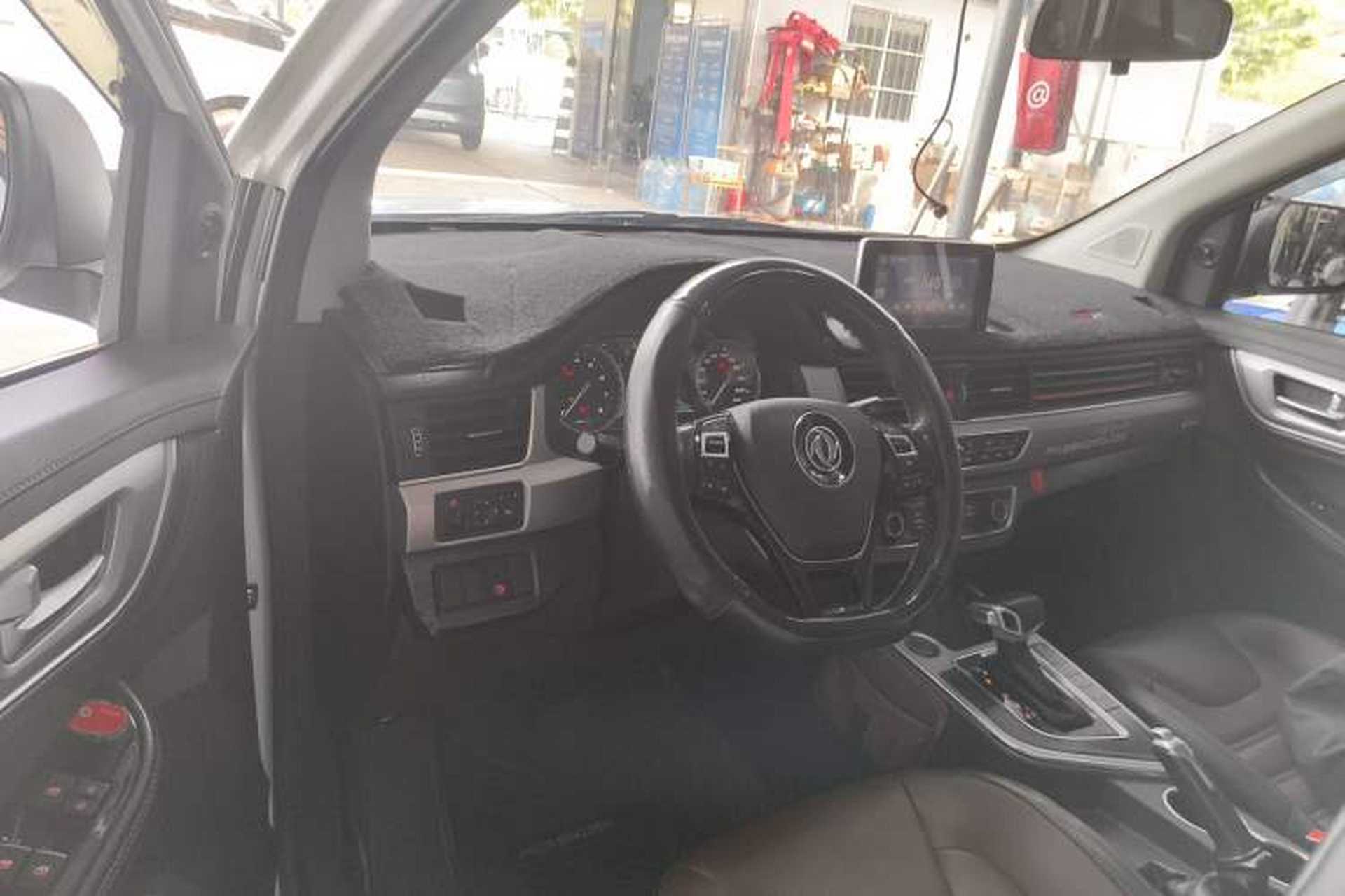 Used FORTHING Joyear X6 2017 Jingxiang Series 1.5T CVT Luxury Model Interior 3