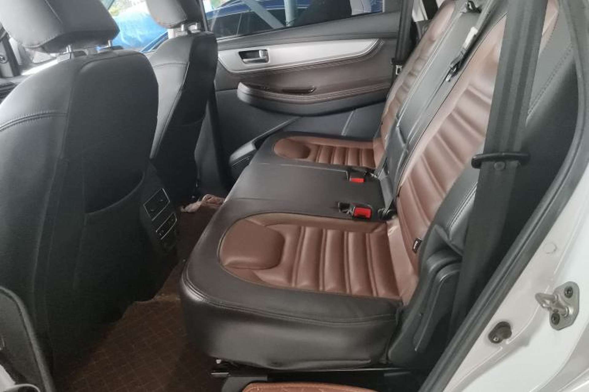 Used FORTHING Joyear X6 2017 Jingxiang Series 1.5T CVT Luxury Model Interior 4
