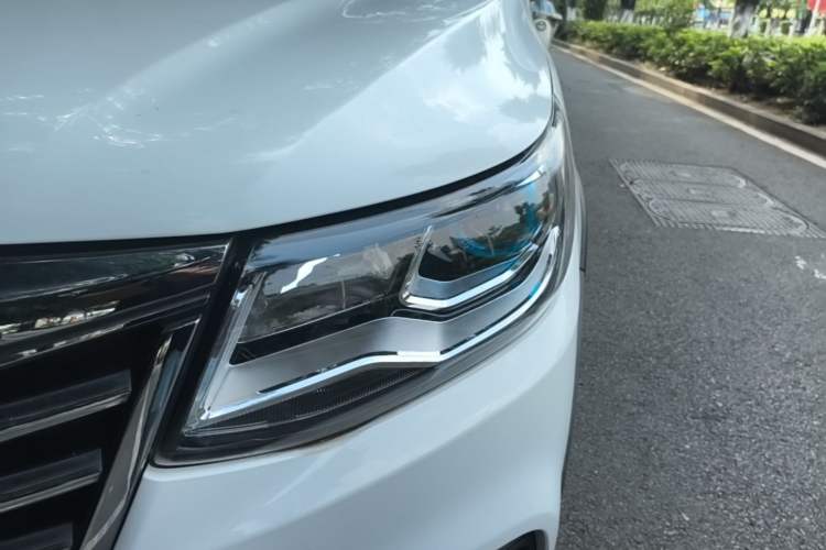 Used FORTHING Joyear X6 2017 Enjoy Series 1.5T Manual Luxury Model Left Front Headlight