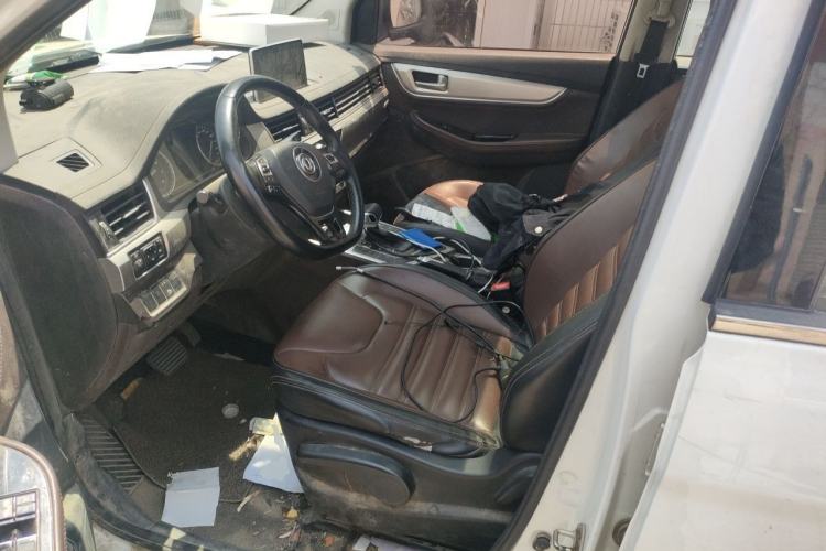 Used FORTHING Joyear X6 2017 Jingxiang Series 1.5T CVT Luxury Model Left Front Seat