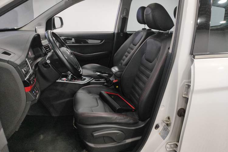 Used FORTHING Joyear X6 2017 Jingxiang Series 1.5T CVT Luxury Model Left Front Seat