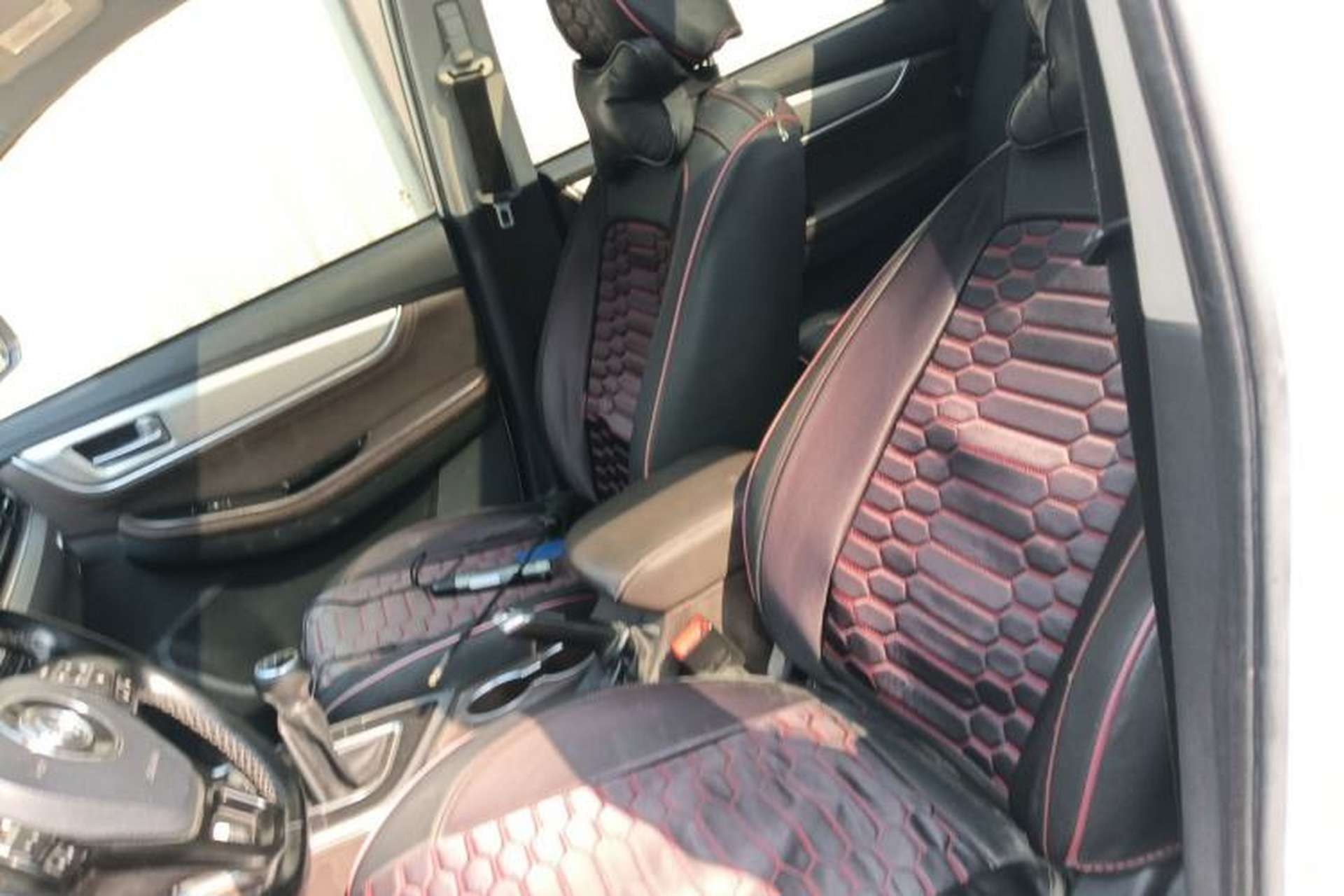 Used FORTHING Joyear X6 2017 Jingxiang Series 1.5T Manual Luxury Model Left Front Seat