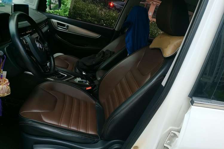 Used FORTHING Joyear X6 2017 Enjoy Series 1.5T CVT Luxury Model Left Front Seat