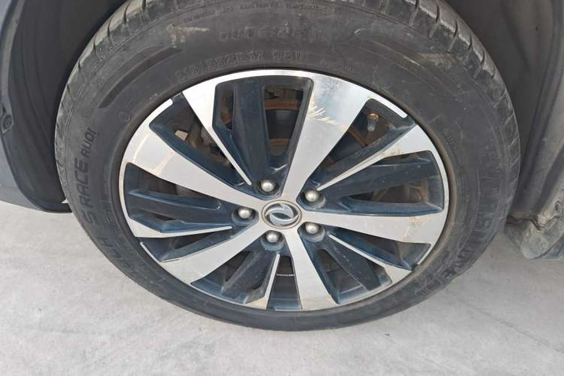 Used FORTHING Joyear X6 2017 Jingxiang Series 1.5T CVT Luxury Model Left Front Wheel Hub