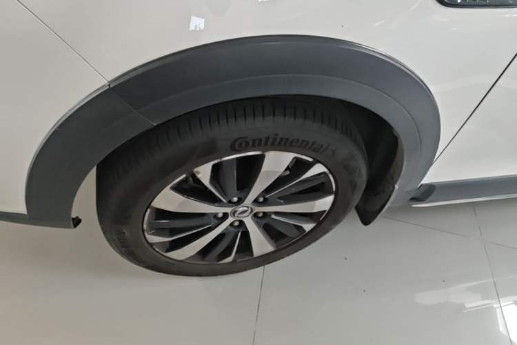 Used FORTHING Joyear X6 2017 Jingxiang Series 1.5T CVT Luxury Model Left Front Wheel Hub