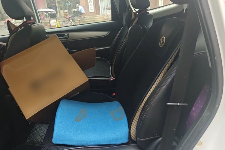 Used FORTHING Joyear X6 2017 Enjoy Series 1.5T CVT Luxury Model Left Rear Seat