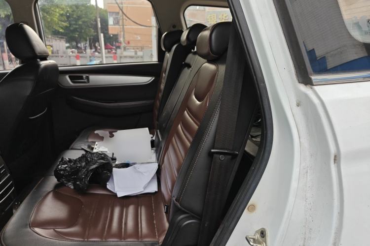 Used FORTHING Joyear X6 2017 Enjoy Series 1.5T CVT Luxury Model Left Rear Seat