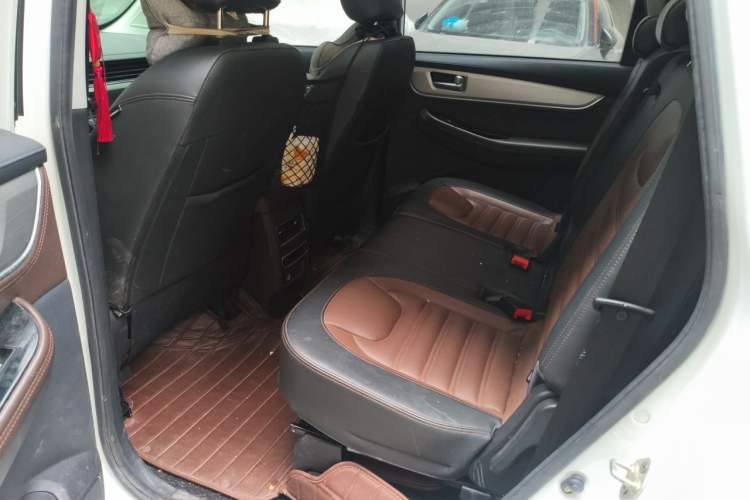 Used FORTHING Joyear X6 2017 Jingxiang Series 1.5T Manual Luxury Model Left Rear Seat