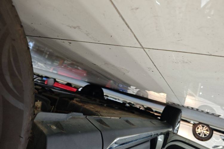 Used FORTHING Joyear X6 2017 Jingxiang Series 1.5T Manual Luxury Model Left Side Sill