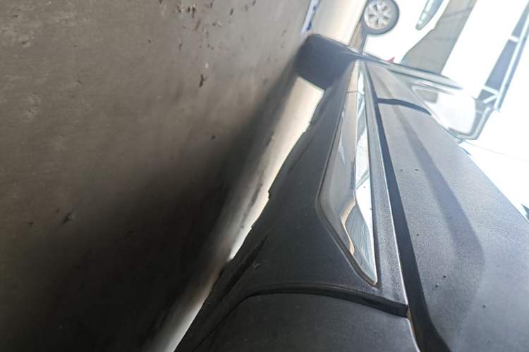Used FORTHING Joyear X6 2017 Jingxiang Series 1.5T CVT Luxury Model Left Side Sill