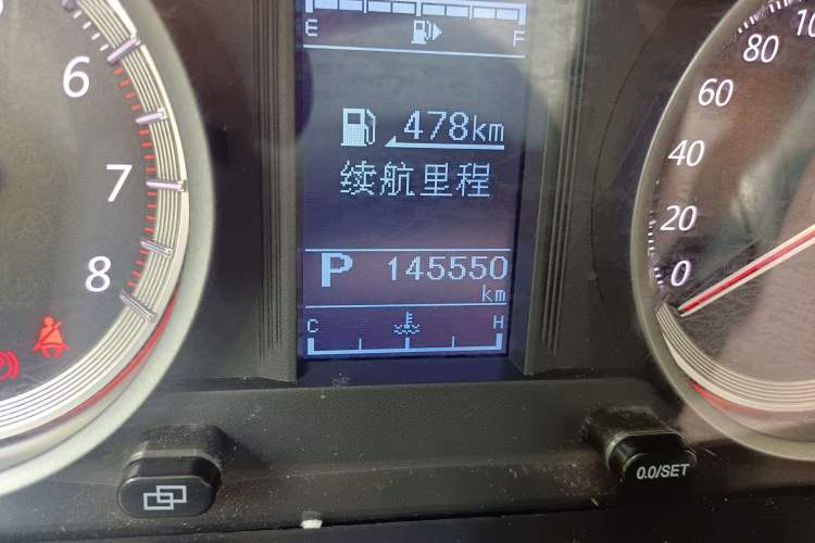 Used FORTHING Joyear X6 2017 Enjoy Series 1.5T CVT Luxury Model Odometer Close Up