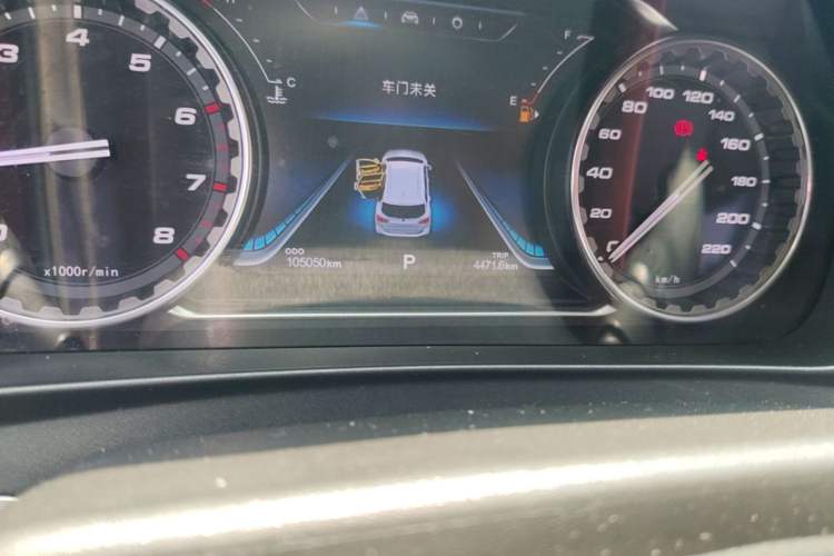 Used FORTHING Joyear X6 2017 Jingxiang Series 1.5T CVT Luxury Model Odometer Close Up