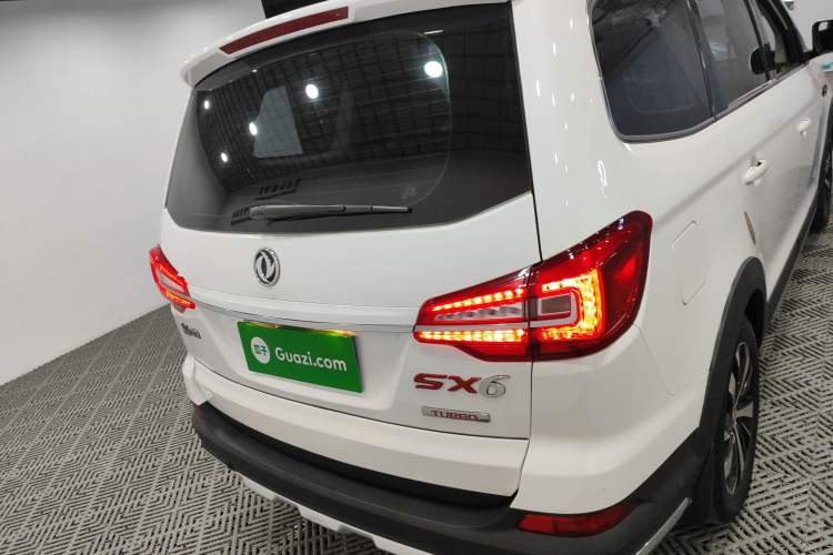Used FORTHING Joyear X6 2017 Jingxiang Series 1.5T CVT Luxury Model Rear