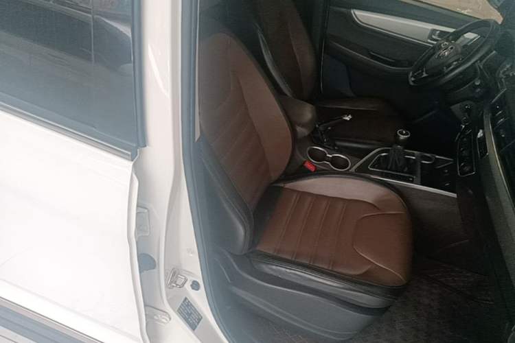 Used FORTHING Joyear X6 2017 Enjoy Series 1.5T Manual Luxury Model Right Front Seat