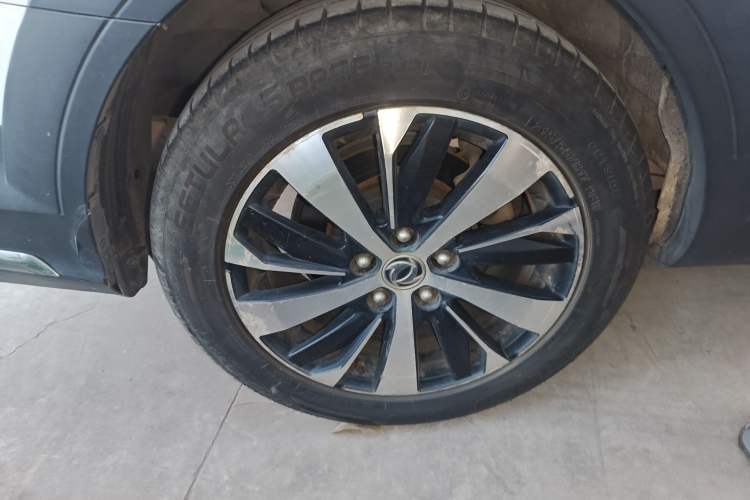 Used FORTHING Joyear X6 2017 Jingxiang Series 1.5T CVT Luxury Model Right Rear Wheel Hub