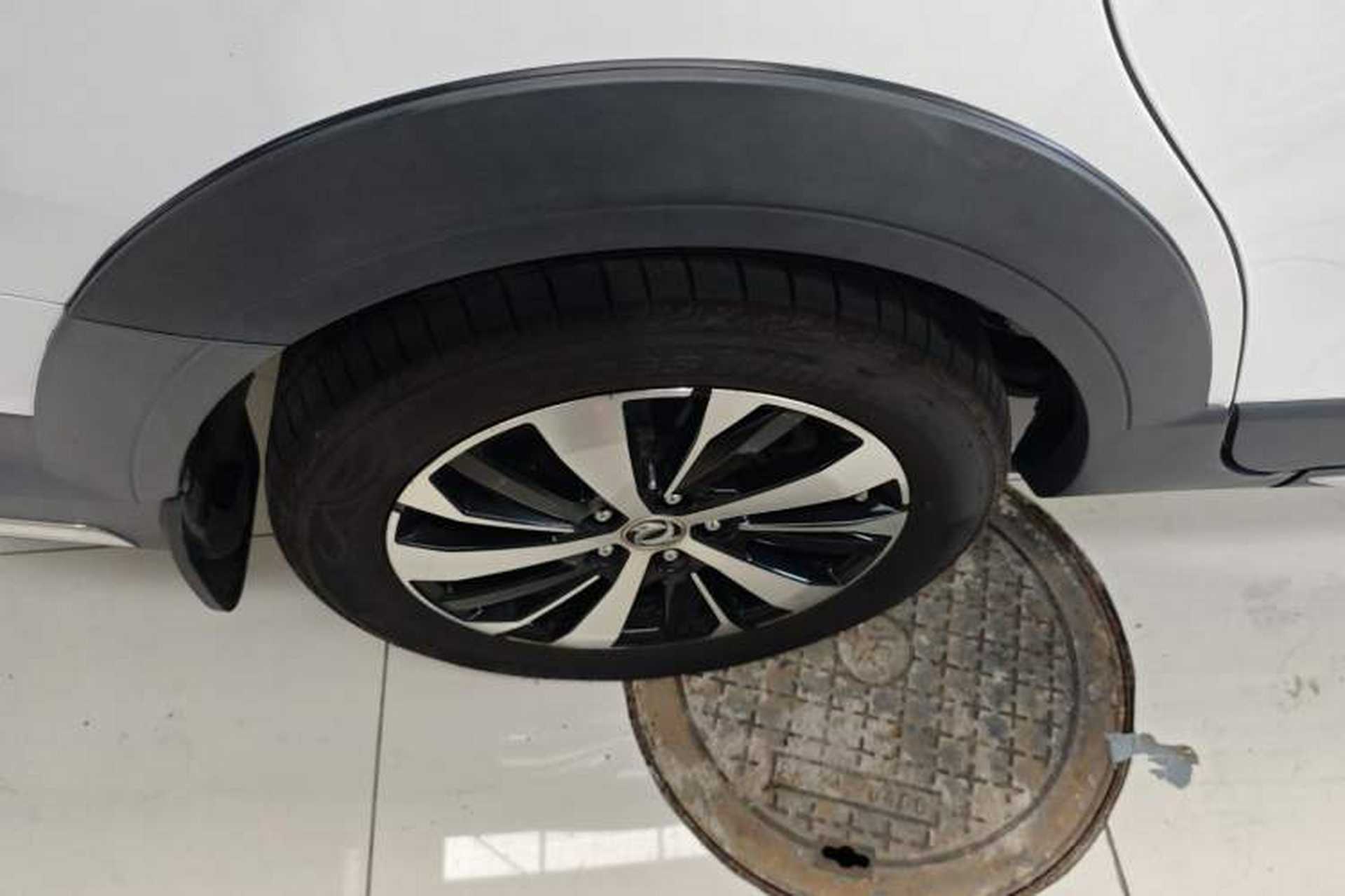 Used FORTHING Joyear X6 2017 Jingxiang Series 1.5T Manual Luxury Model Right Rear Wheel Hub
