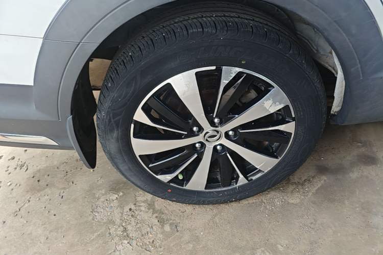 Used FORTHING Joyear X6 2017 Jingxiang Series 1.5T CVT Luxury Model Right Rear Wheel Hub