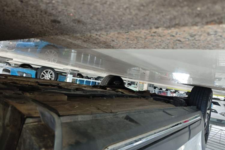 Used FORTHING Joyear X6 2017 Jingxiang Series 1.5T Manual Luxury Model Right Side Sill