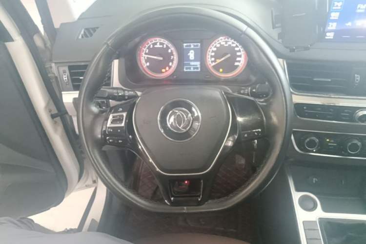 Used FORTHING Joyear X6 2017 Enjoy Series 1.5T Manual Luxury Model Steering Wheel
