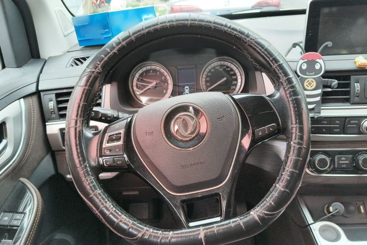 Used FORTHING Joyear X6 2017 Enjoy Series 1.5T Manual Luxury Model Steering Wheel