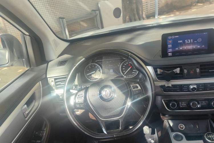 Used FORTHING Joyear X6 2017 Jingxiang Series 1.5T Manual Luxury Model Steering Wheel