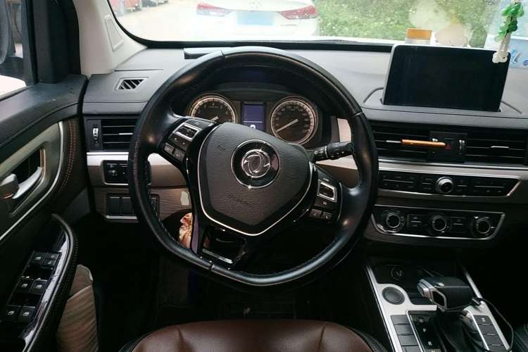 Used FORTHING Joyear X6 2017 Enjoy Series 1.5T CVT Luxury Model Steering Wheel