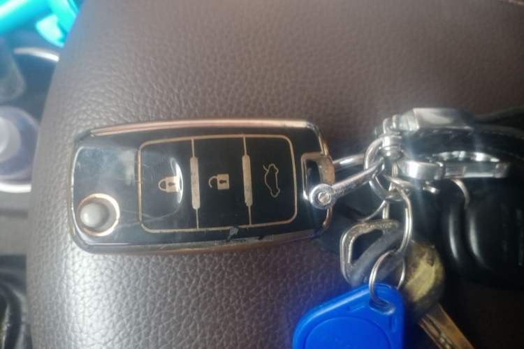 Used FORTHING Joyear X6 2017 Jingxiang Series 1.5T Manual Luxury Model Vehicle Key