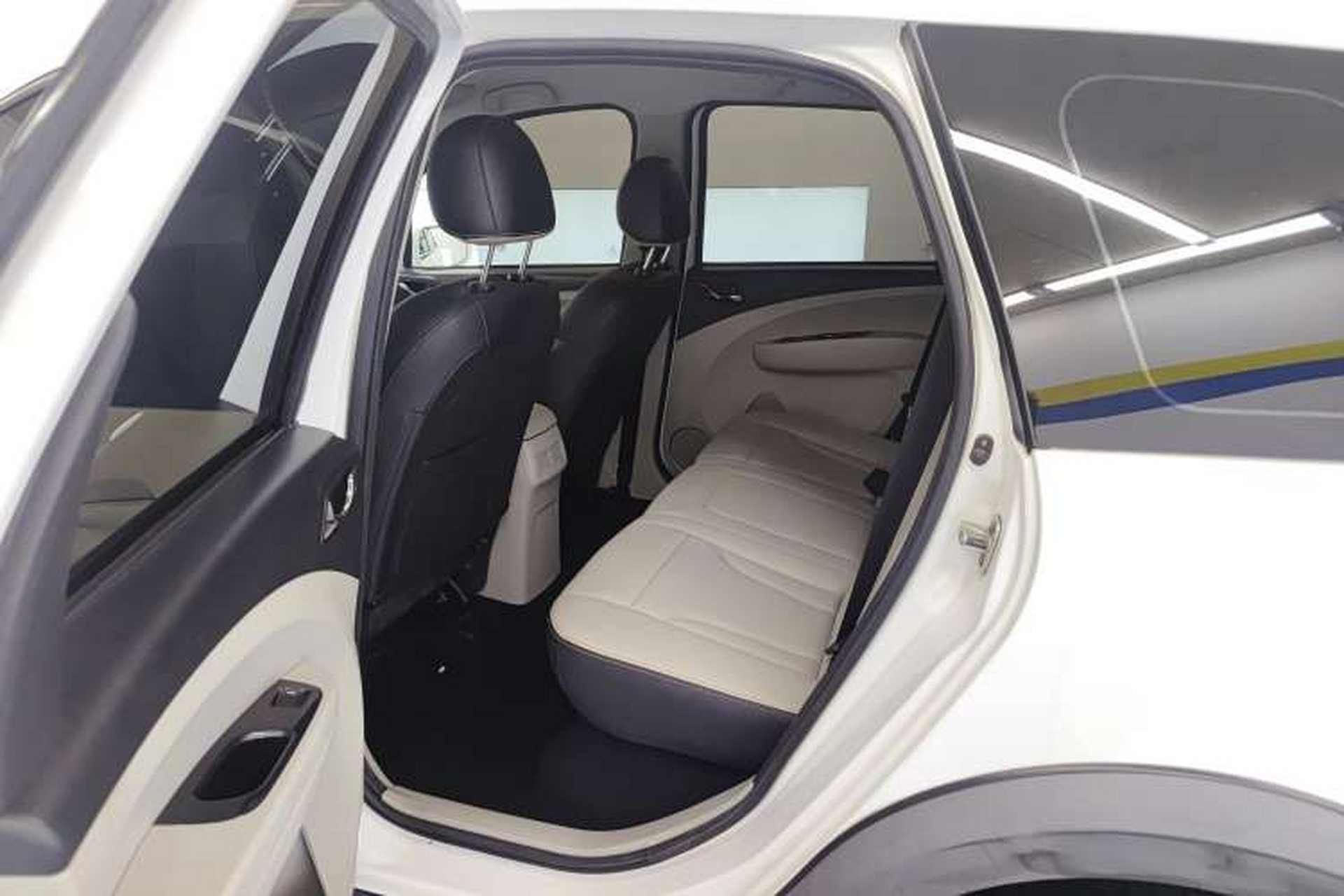 Used FORTHING Joyear XV 2016 1.6L CVT Comfort Model Right Rear Seat