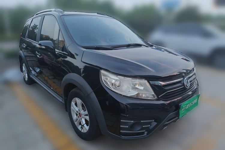 Used FORTHING Joyear XV 2015 1.6L CVT Luxury Model Front Right 45 Deg