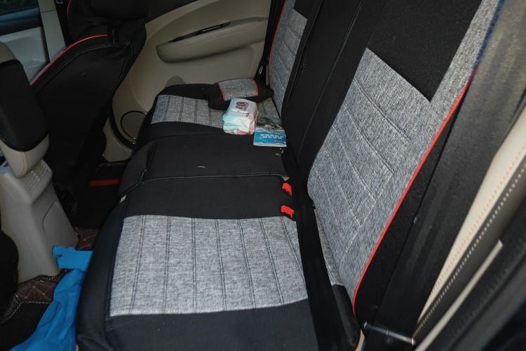 Used FORTHING Joyear XV 2015 1.6L CVT Luxury Model Left Rear Seat