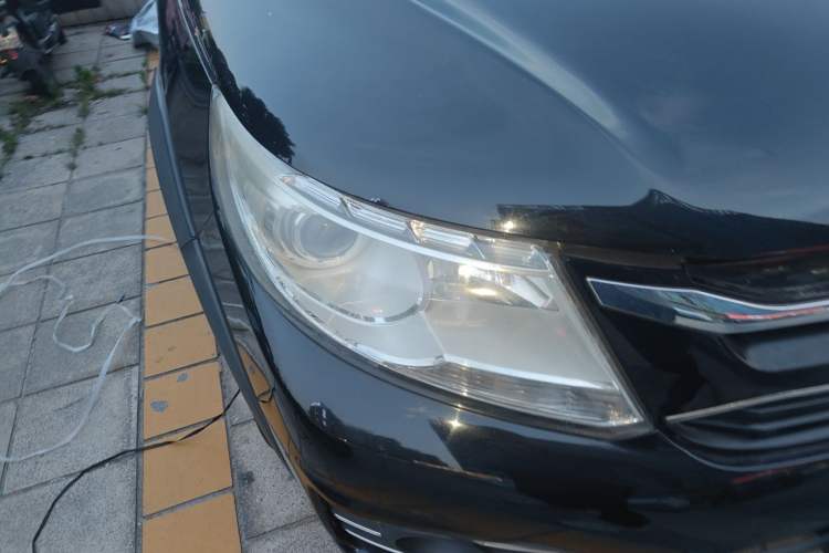 Used FORTHING Joyear XV 2015 1.6L CVT Luxury Model Right Front Headlight