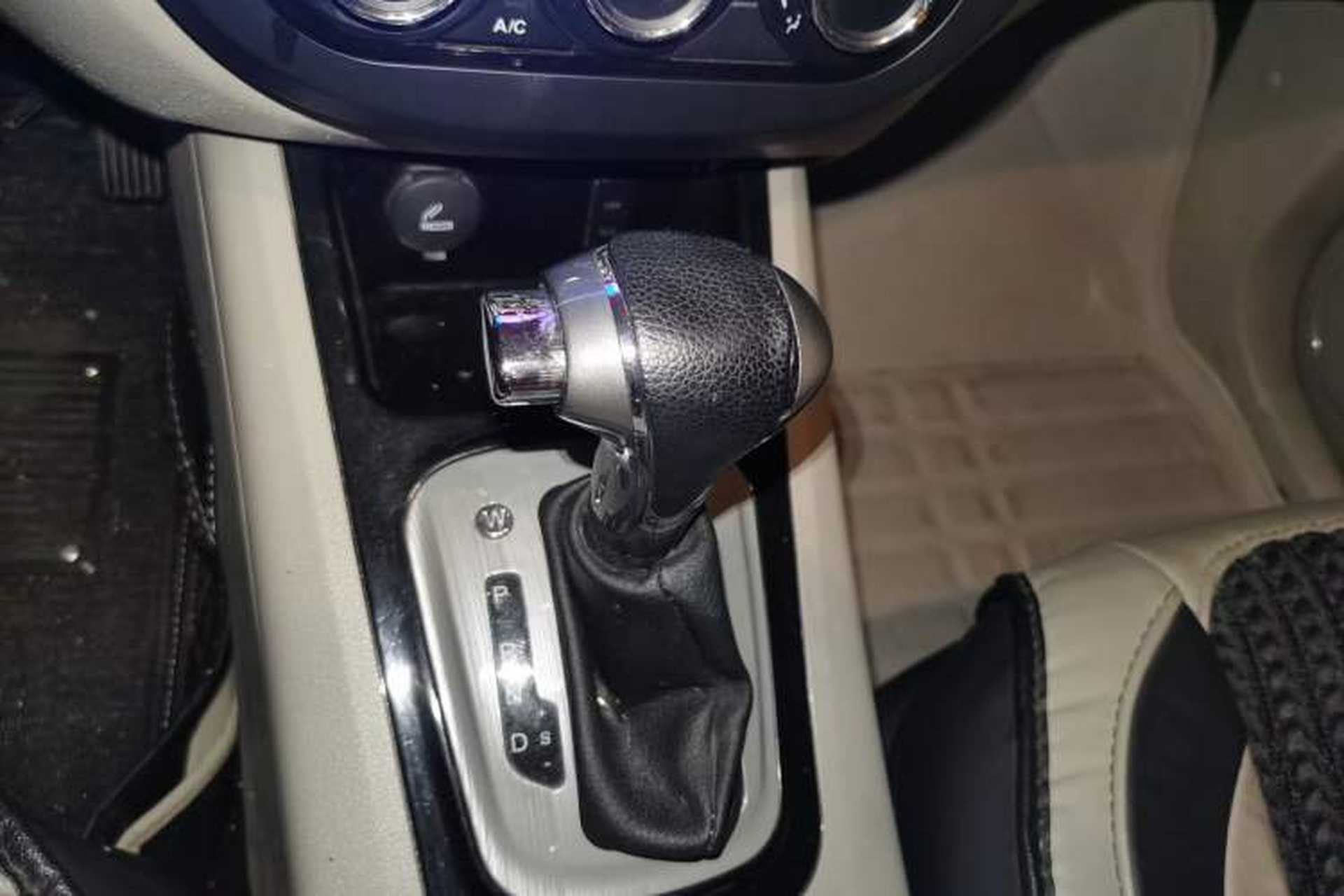 Used FORTHING Joyear XV 2015 1.6L CVT Comfort Model Gear Lever