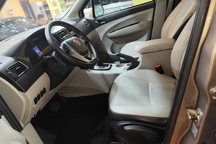 Used FORTHING Joyear XV 2015 1.6L CVT Luxury Model Left Front Seat