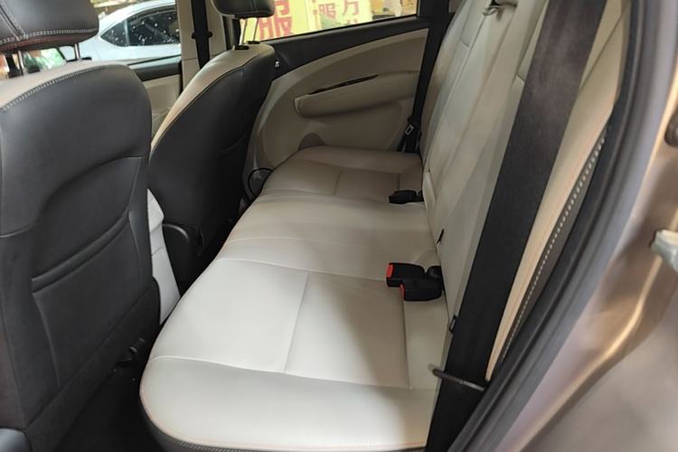 Used FORTHING Joyear XV 2015 1.6L CVT Luxury Model Left Rear Seat