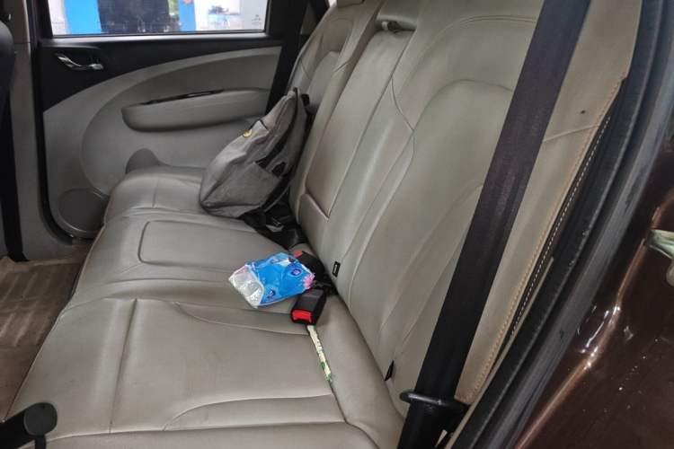 Used FORTHING Joyear XV 2015 1.6L CVT Comfort Model Left Rear Seat