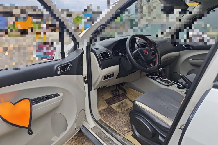 Used FORTHING Joyear XV 2015 1.6L CVT Comfort Model Driver Seat