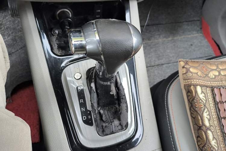 Used FORTHING Joyear XV 2015 1.6L CVT Comfort Model Gear Lever