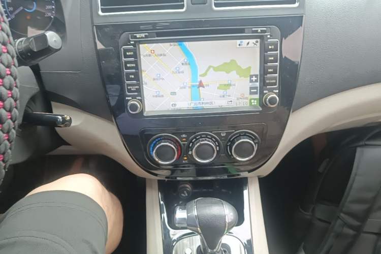 Used FORTHING Joyear XV 2015 1.6L CVT Luxury Model Audio And AC Panel