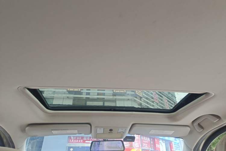 Used FORTHING Joyear XV 2015 1.6L CVT Luxury Model Headliner
