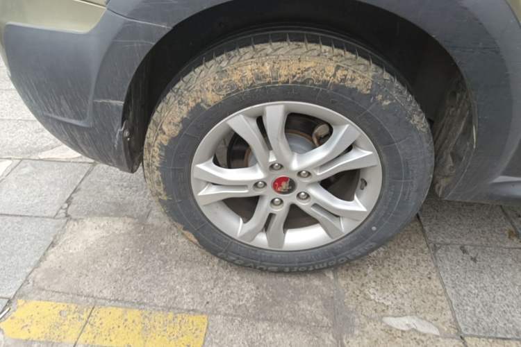 Used FORTHING Joyear XV 2015 1.6L CVT Luxury Model Right Rear Wheel Hub