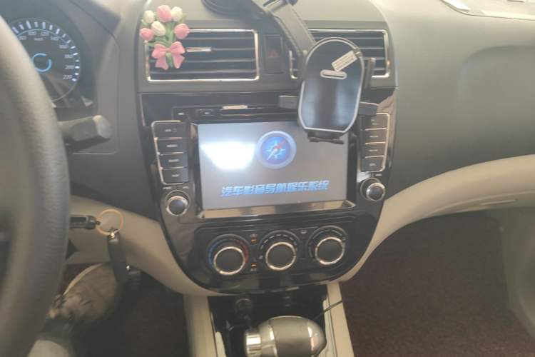 Used FORTHING Joyear XV 2015 1.6L CVT Comfort Model Audio And AC Panel