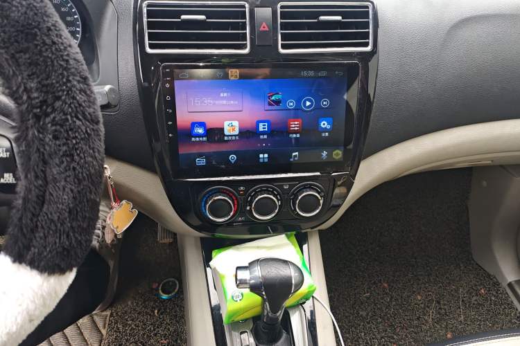 Used FORTHING Joyear XV 2015 1.6L CVT Luxury Model Audio And AC Panel