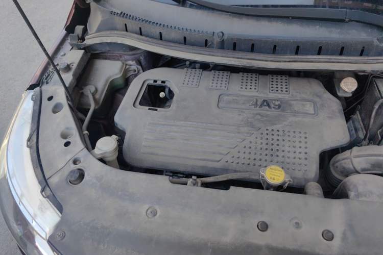 Used FORTHING Joyear XV 2015 1.6L CVT Comfort Model Engine Bay Right