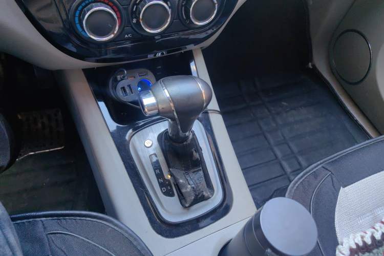 Used FORTHING Joyear XV 2015 1.6L CVT Comfort Model Gear Lever
