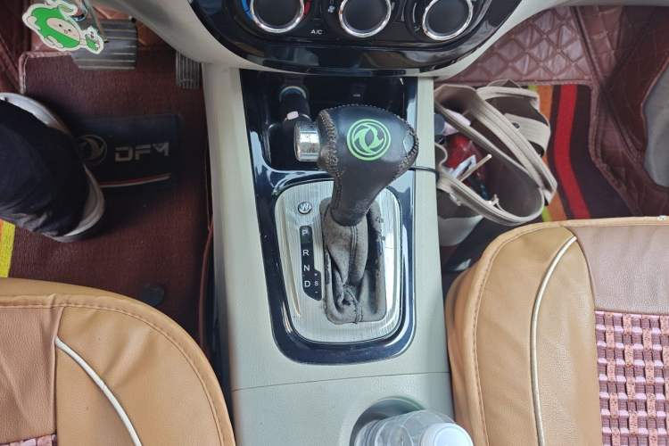 Used FORTHING Joyear XV 2015 1.6L CVT Luxury Model Gear Lever