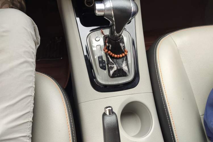 Used FORTHING Joyear XV 2015 1.6L CVT Comfort Model Gear Lever