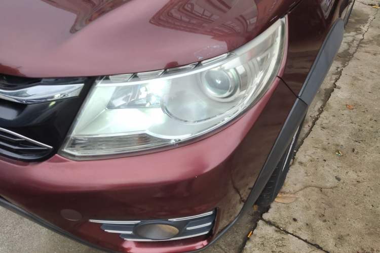 Used FORTHING Joyear XV 2015 1.6L CVT Comfort Model Left Front Headlight