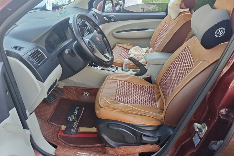 Used FORTHING Joyear XV 2015 1.6L CVT Luxury Model Left Front Seat