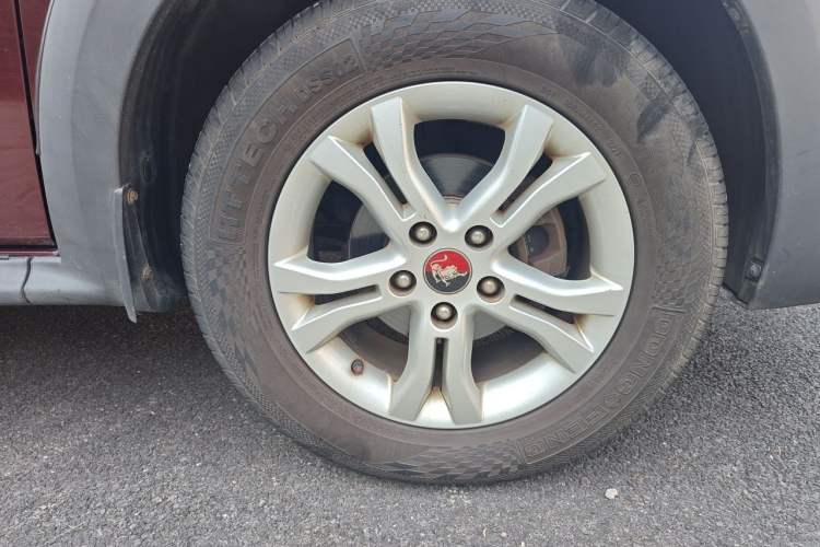 Used FORTHING Joyear XV 2015 1.6L CVT Luxury Model Right Front Wheel Hub