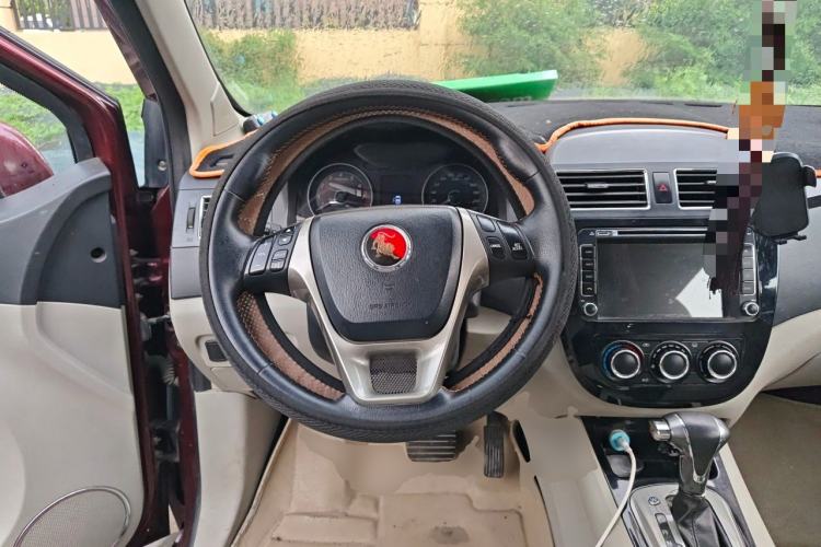 Used FORTHING Joyear XV 2015 1.6L CVT Luxury Model Steering Wheel